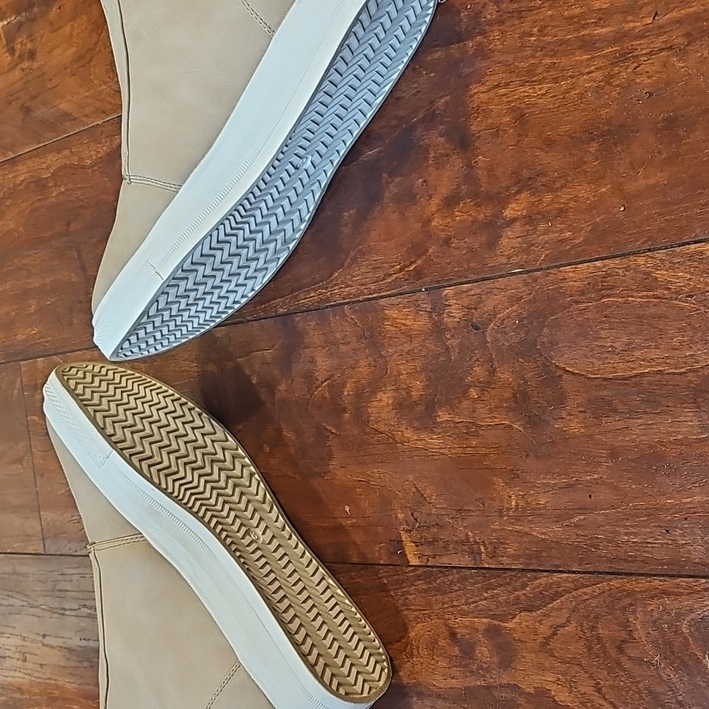 Rue 21 Women Slip On Wedge, Tan, Size 8 - Picture 5 of 5